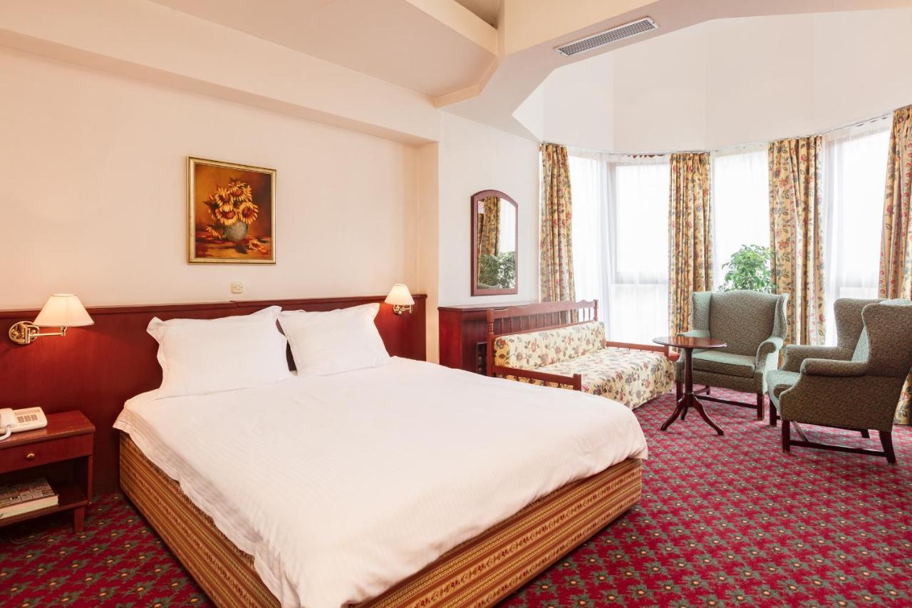 Hotel Bistra, Resort مافروفو المظهر الخارجي الصورة