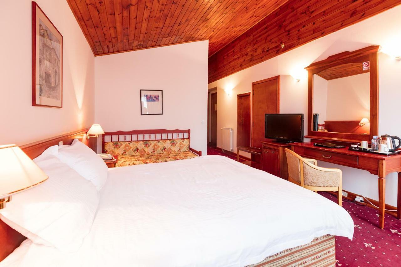 Hotel Bistra, Resort مافروفو المظهر الخارجي الصورة