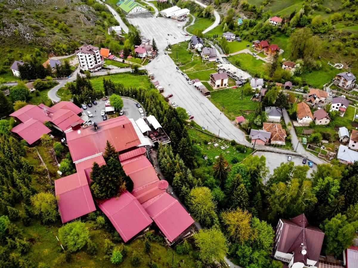 Hotel Bistra, Resort مافروفو المظهر الخارجي الصورة